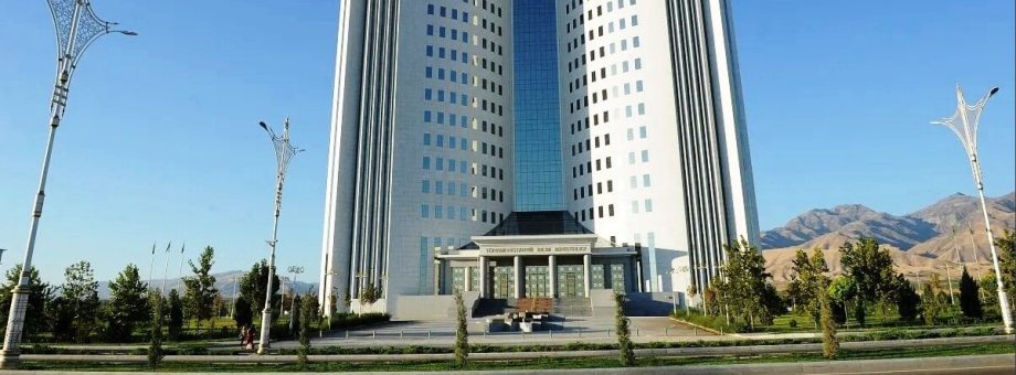 ТУРКМЕНСКИЕ ПЕДАГОГИ ПРИГЛАШАЮТСЯ К УЧАСТИЮ В КОНКУРСЕ DARYA SCAFFOLD